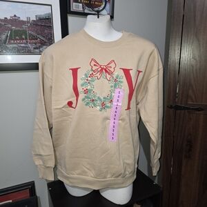 NWT State of Mine Women's Sweatshirt Beige JOY Holiday Wreath Graphic Size Small